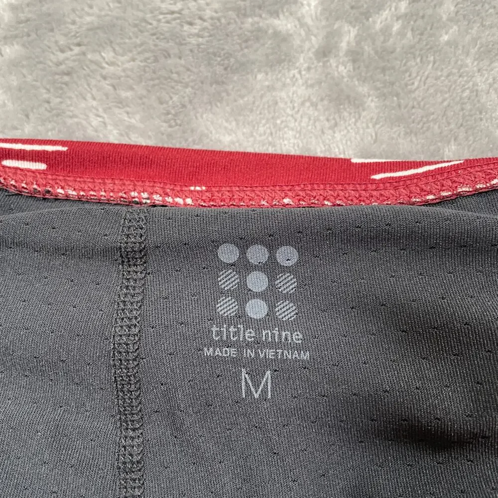 Title Nine Breaththrough Skort Medium Red Mikado Outdoor Hiking Pickleball - Picture 3 of 8